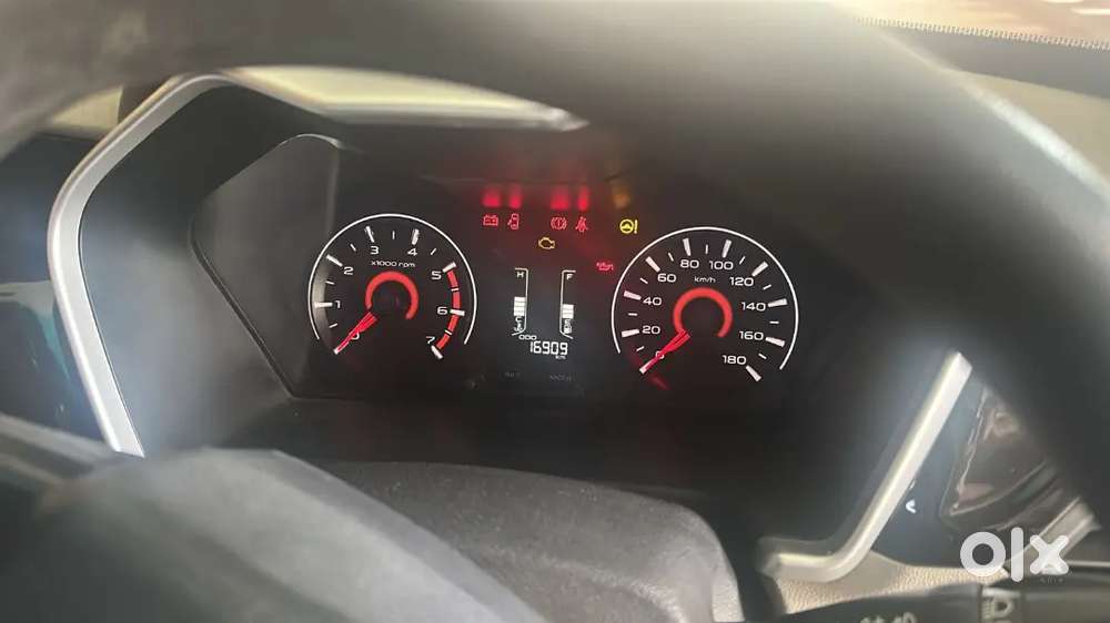 Mahindra Kuv100 Nxt 2016 Diesel 16909 Km Driven