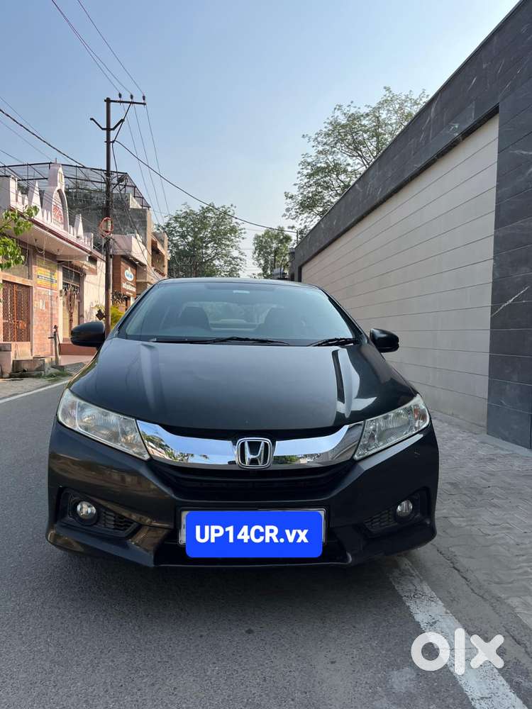 Honda City V At Sunroof I-vtec, 2015, Petrol