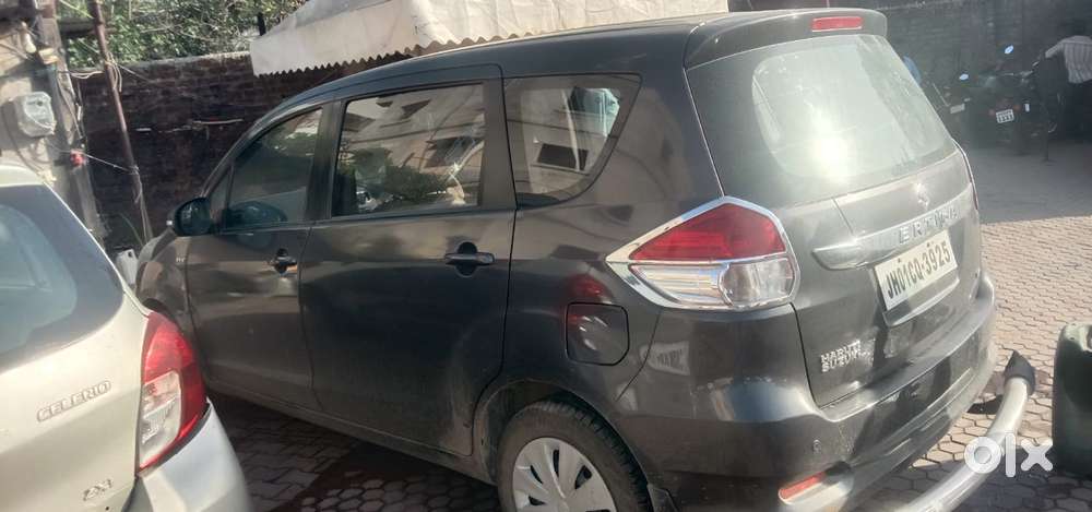 Maruti Suzuki Ertiga Vxi Abs Bs Iv, 2017, Petrol