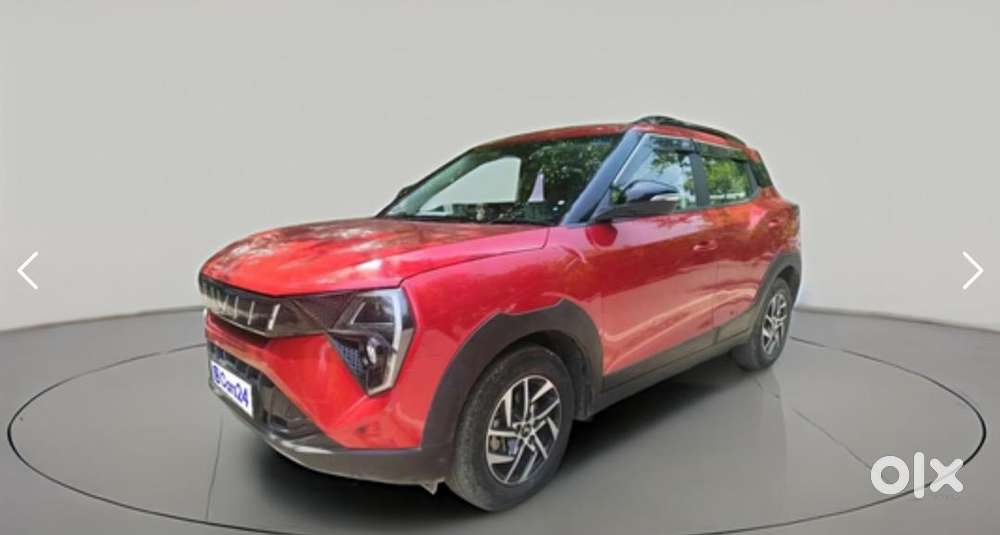 Mahindra Petrol Car 2024