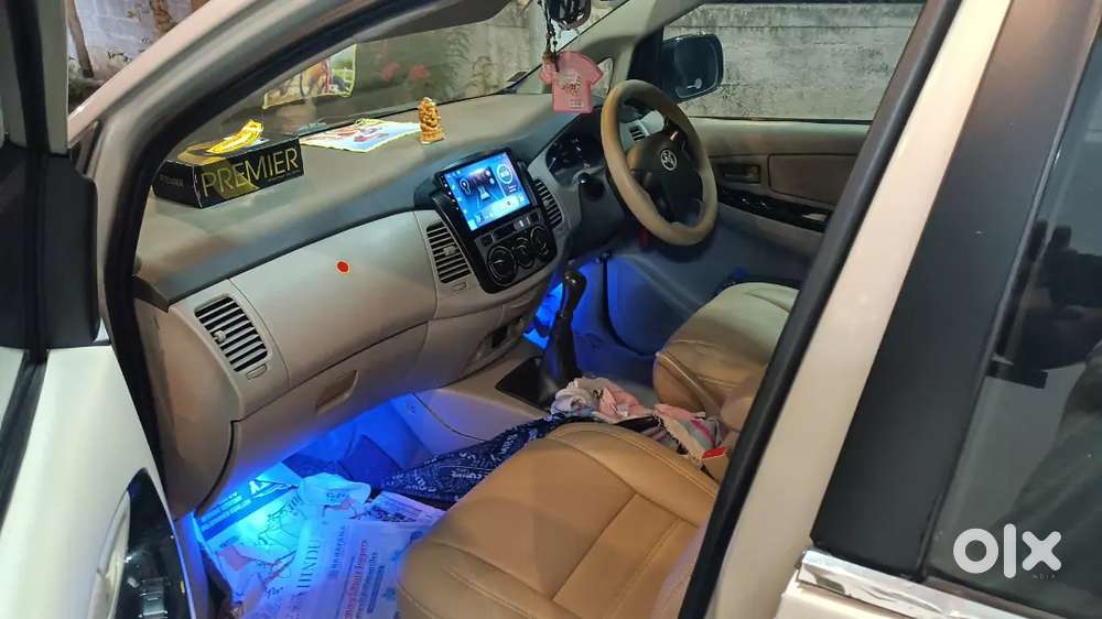 Toyota Innova 2012 Diesel Well Maintained