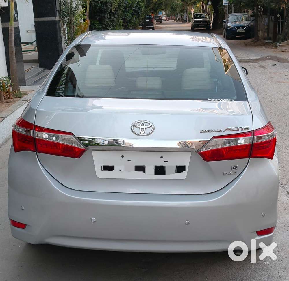 Toyota Corolla Altis 2013-2017 D-4d G, 2015, Diesel