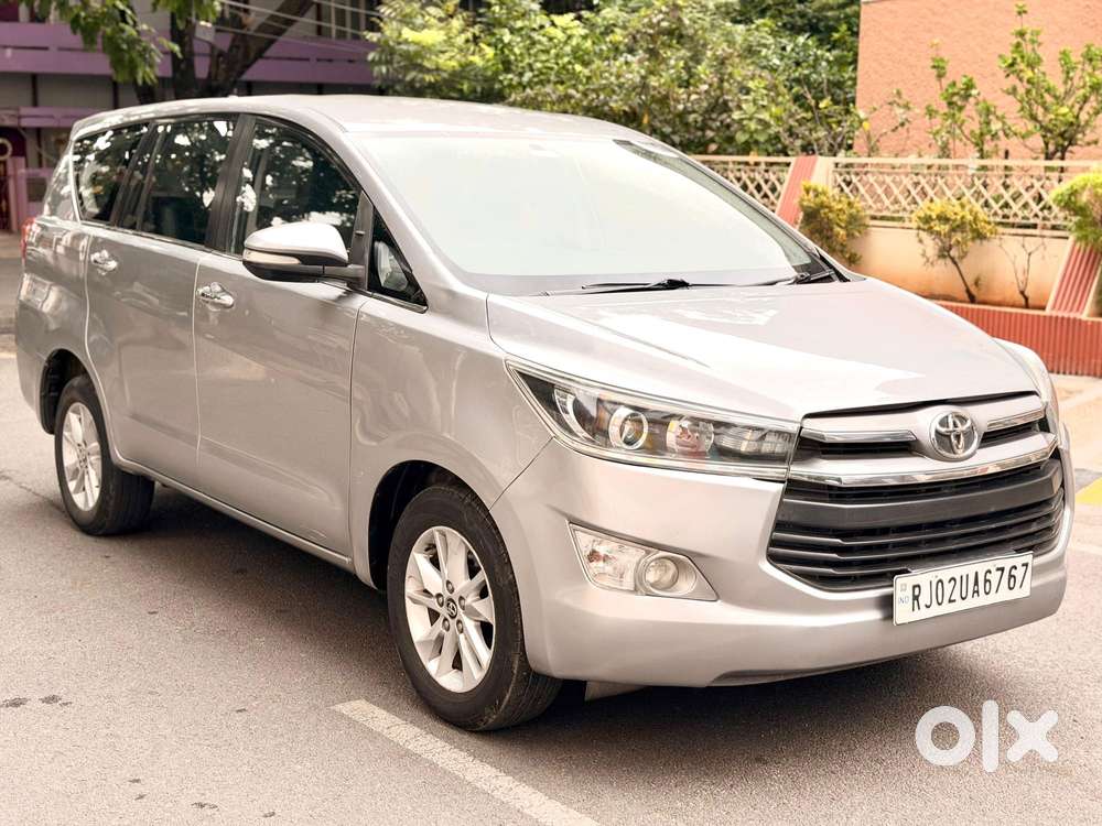 Toyota Innova Crysta 2.4 V 7 Str, 2017, Diesel