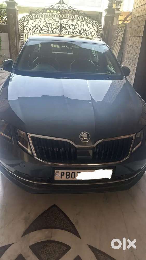 Skoda Octavia 2017 Petrol 15,600 Km Single Owner  Showroom Condition