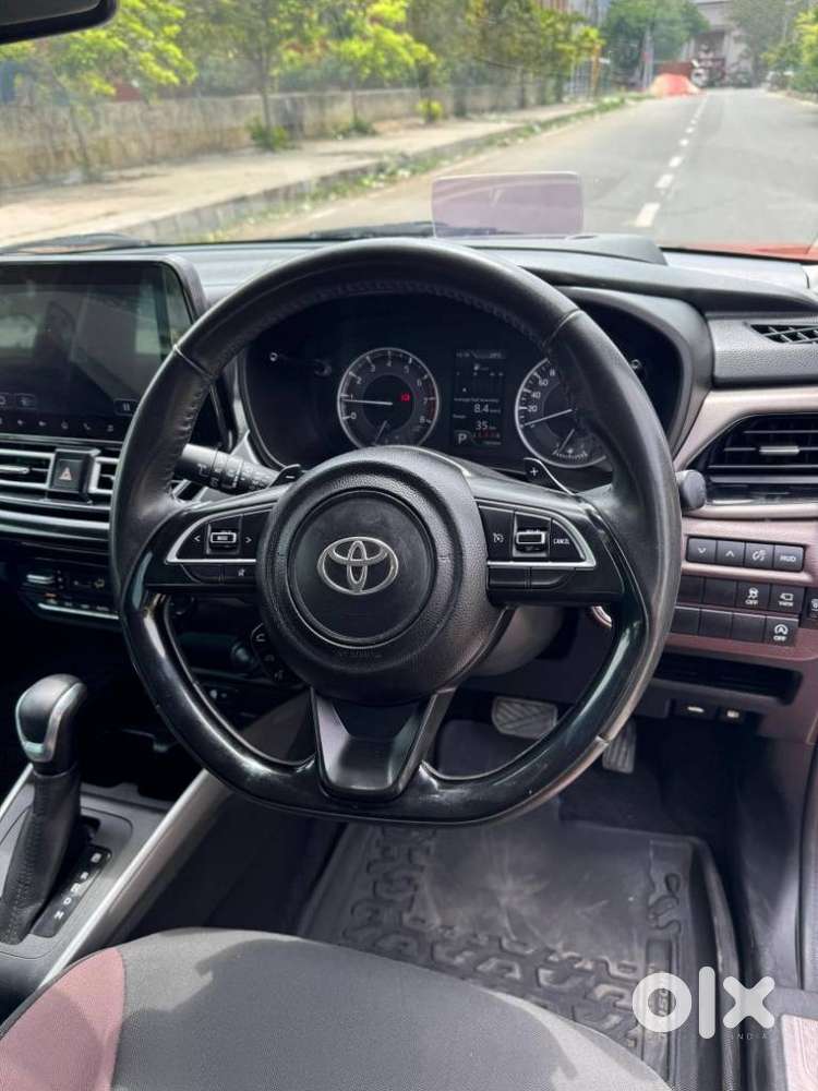 Toyota Urban Cruiser Taisor V 1.0 Petrol At, 2024, Petrol