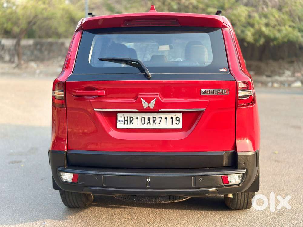 Mahindra Scorpio N Z4 Petrol Mt 7 Str, 2023, Petrol