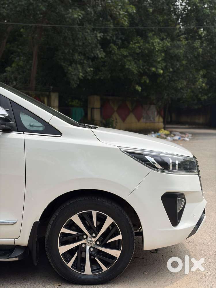Toyota Innova Crysta, 2022, Diesel
