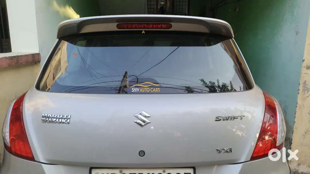 Maruti Suzuki Swift Vxi 2015