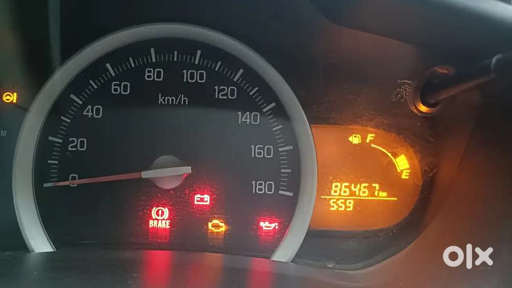 Well Maintained Petrol Car  1st Owner  86,457 Km Driven