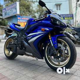 Yamaha r1 second clearance hand