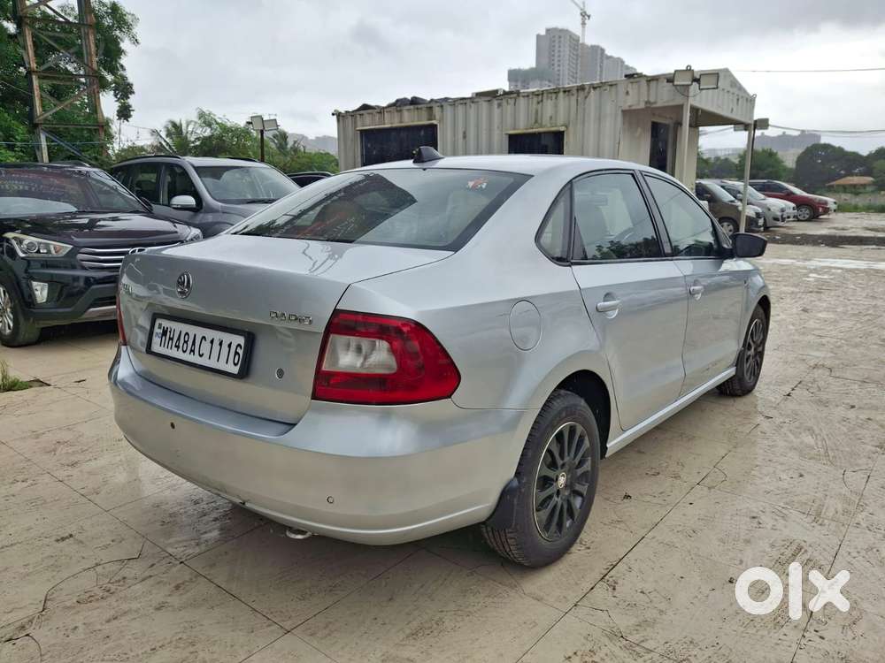 Skoda Rapid [ ] 1.5 Style Plus Tdi At, 2015, Diesel