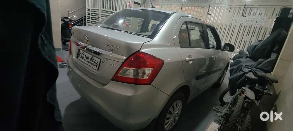 Maruti Suzuki Dzire 2015 Petrol 70000 Km Driven