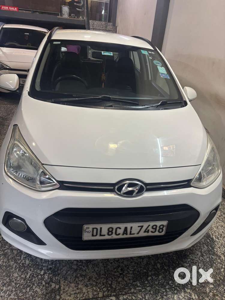 Hyundai Grand I10 Sportz Celebration Edition, 2016, Cng & Hybrids