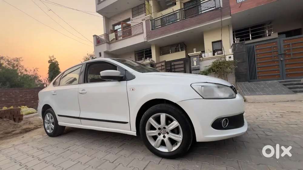 Volkswagen Vento 2011 1.6 Petrol Highline
