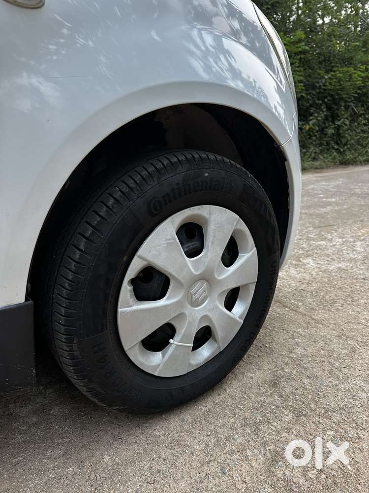 Maruti Suzuki Ritz Vxi, 2011, Petrol