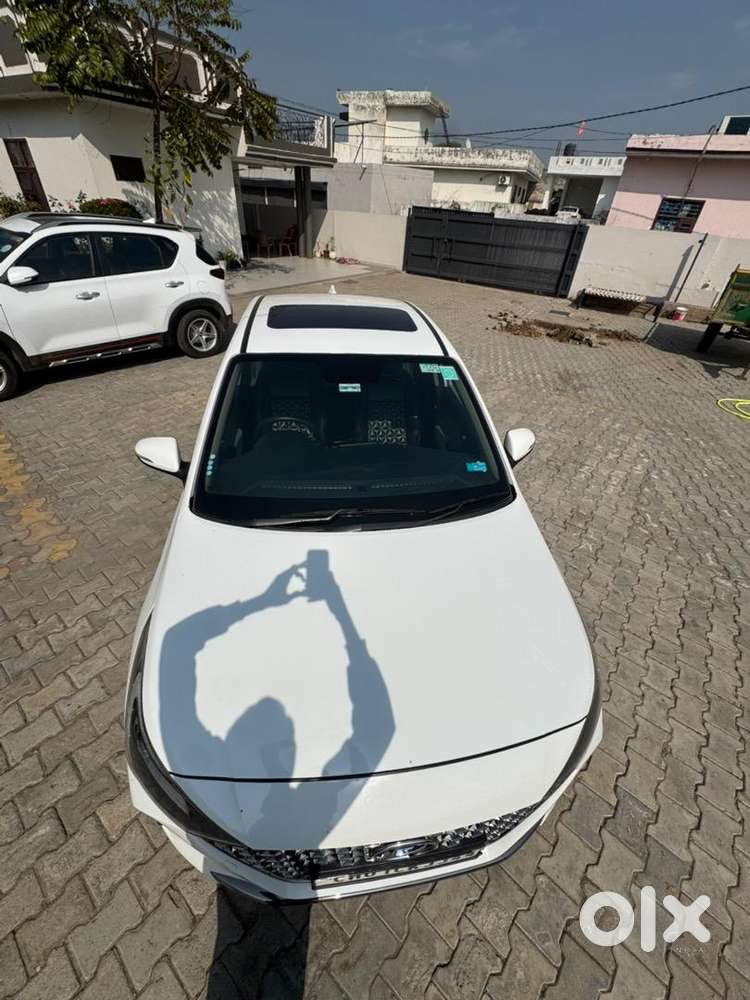 Just Like Neww All Original With Sunroof Automatic Diesel