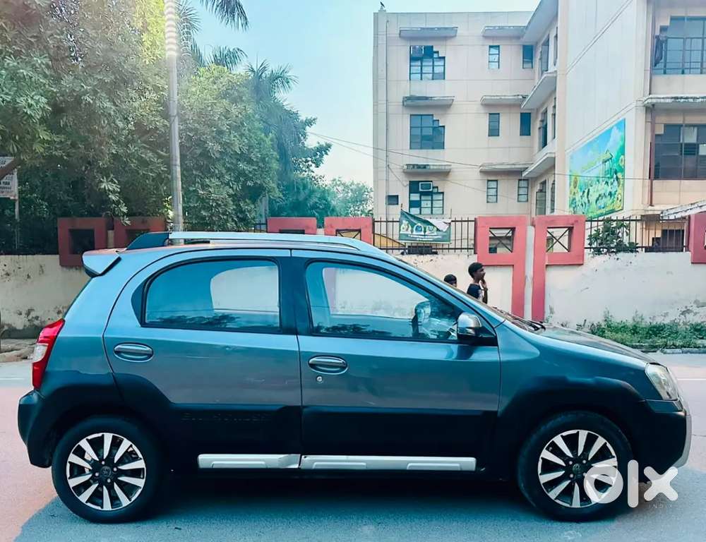 Toyota Etios Cross 1.2l G, 2014, Petrol