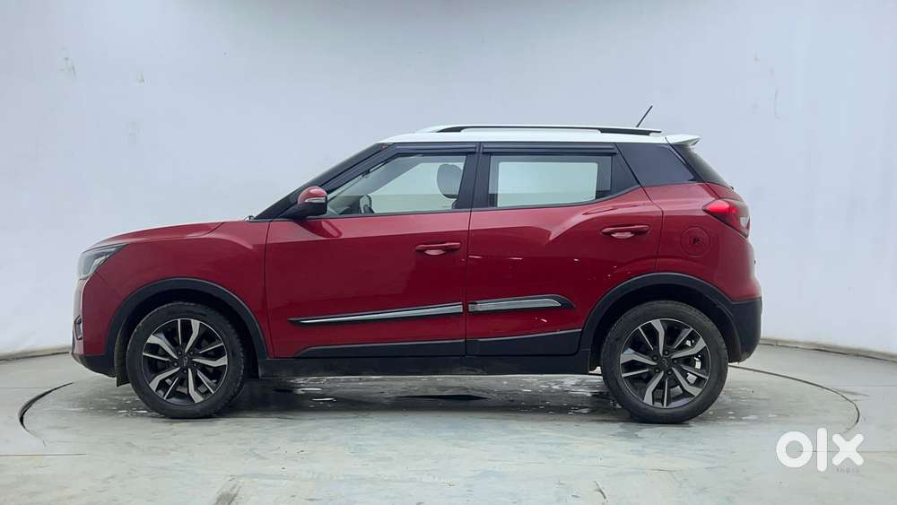 Mahindra Xuv300 W8 Option, 2019, Petrol