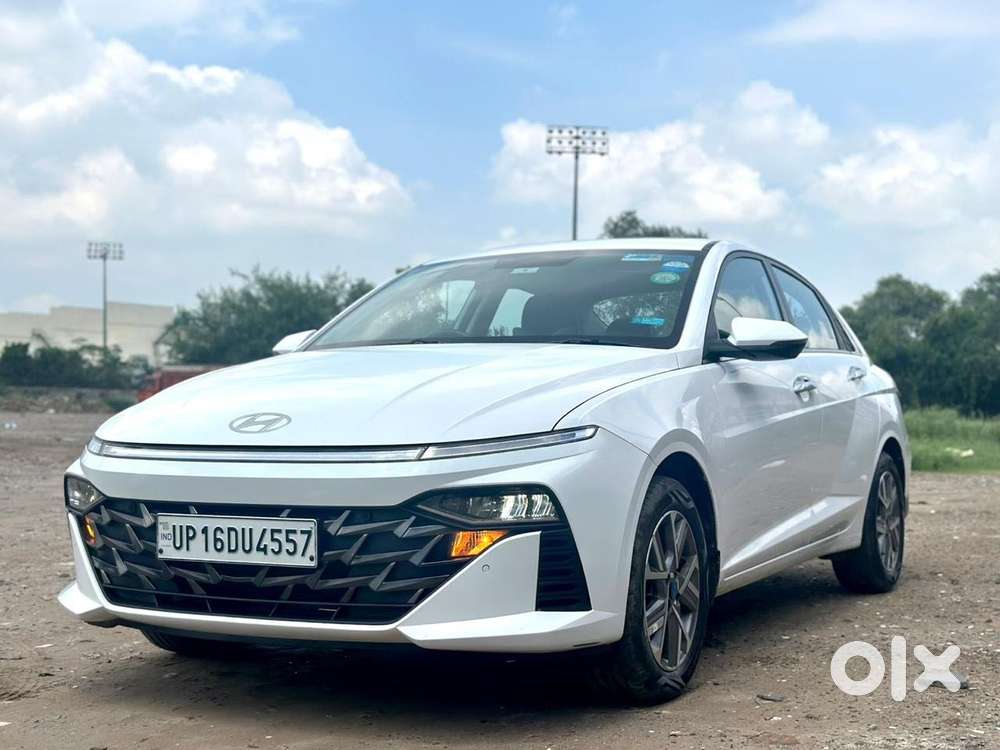Hyundai Verna 1.5 Sx Ivt, 2024, Petrol