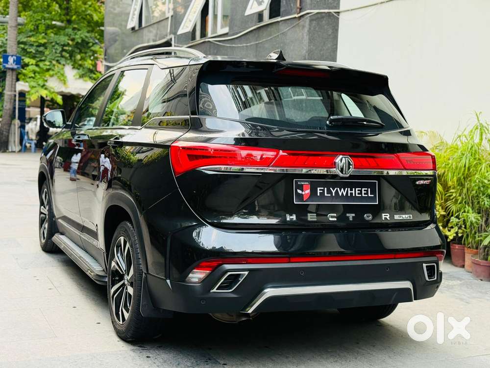 Mg Hector Plus Savvy Pro 1.5 Turbo Petrol Cvt 6 Str, 2023, Petrol