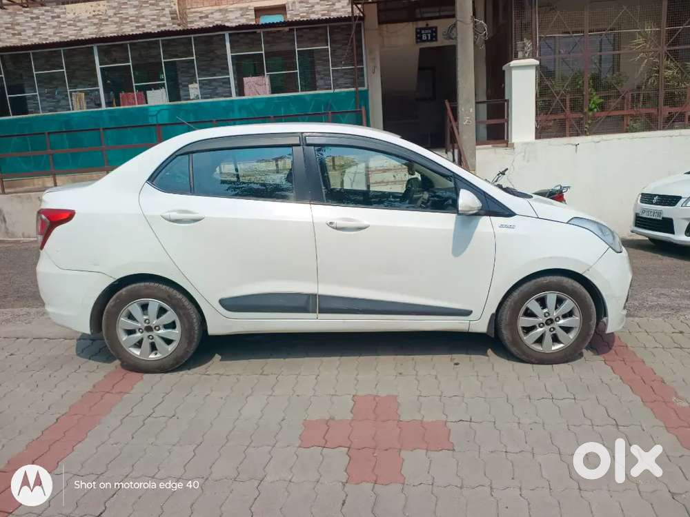 Hyundai Xcent 2017 Diesel Well Maintained