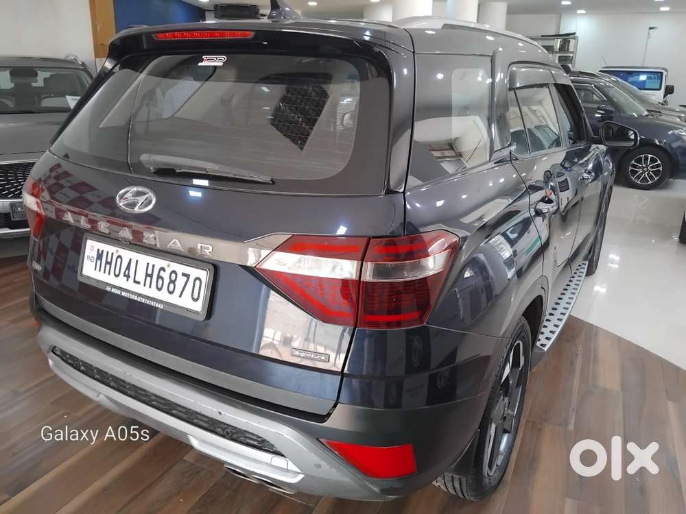 Hyundai Alcazar 2.0 Signature (o) Petrol At 6 Str, 2022, Petrol