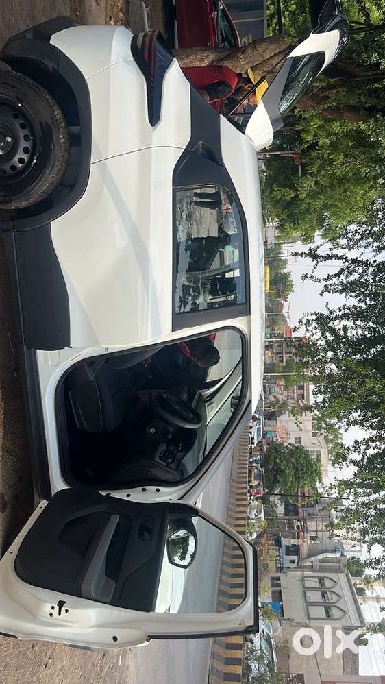 Tata Punch 2026 Petrol Well Maintained