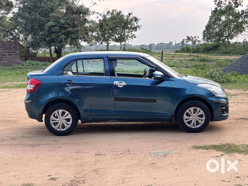 Maruti Suzuki Swift Dzire Vxi Optional, 2014, Petrol