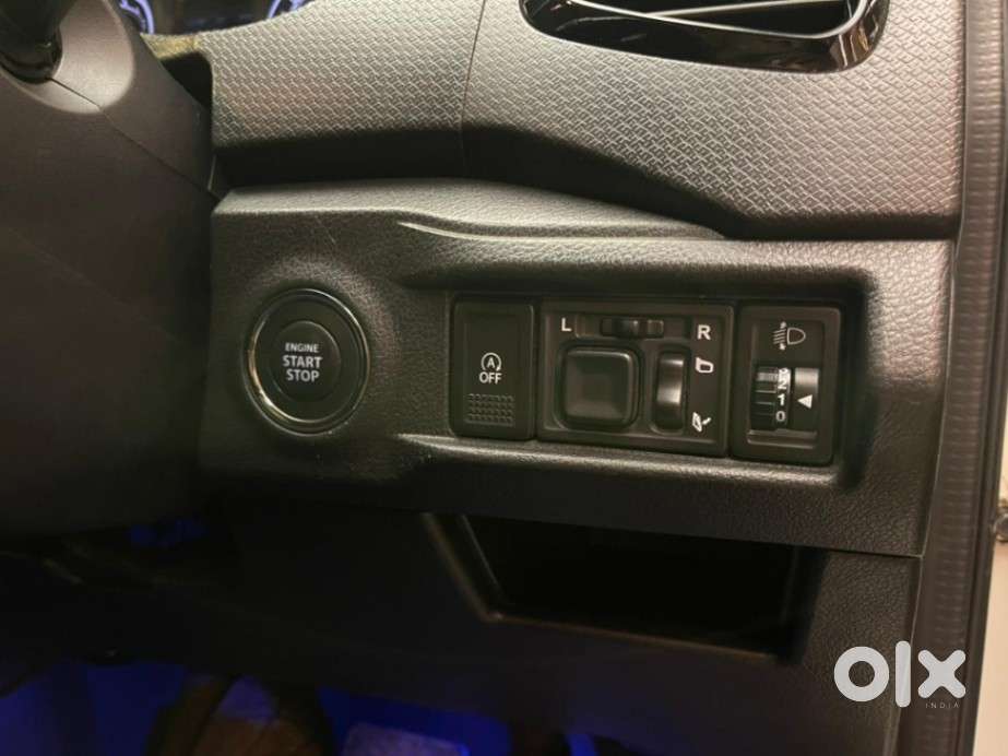 Maruti Suzuki Vitara Brezza Zxi + At, 2020, Petrol