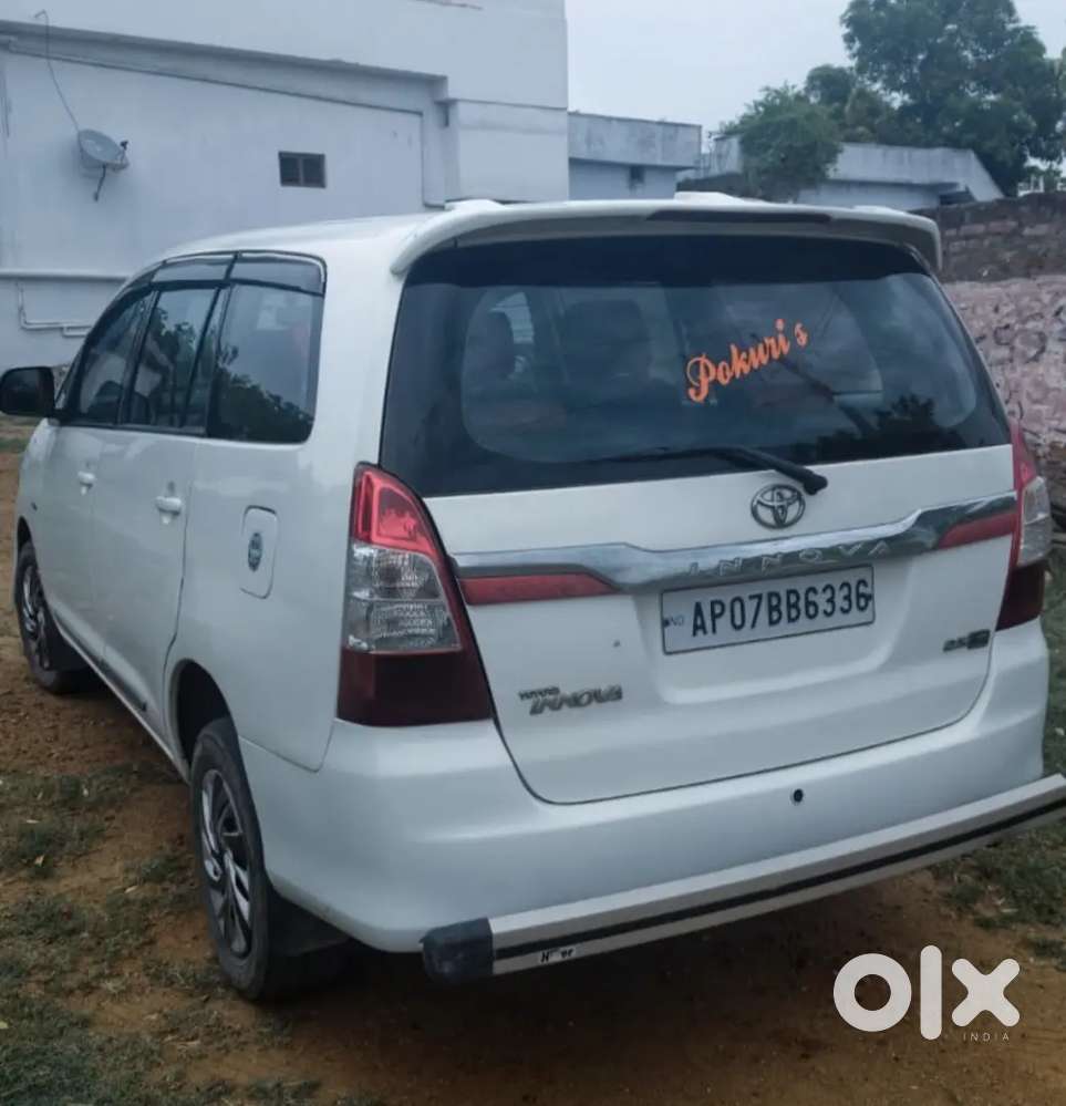 Toyota Innova Gx 2011