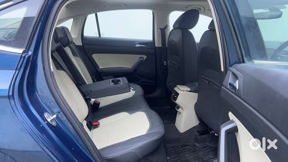 Skoda Slavia Style 1.0l Tsi At, 2024, Petrol