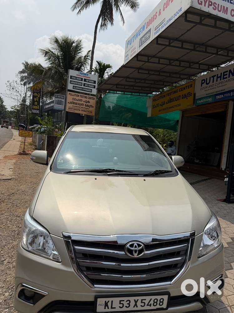 Toyota Innova Diesel 2012 Car