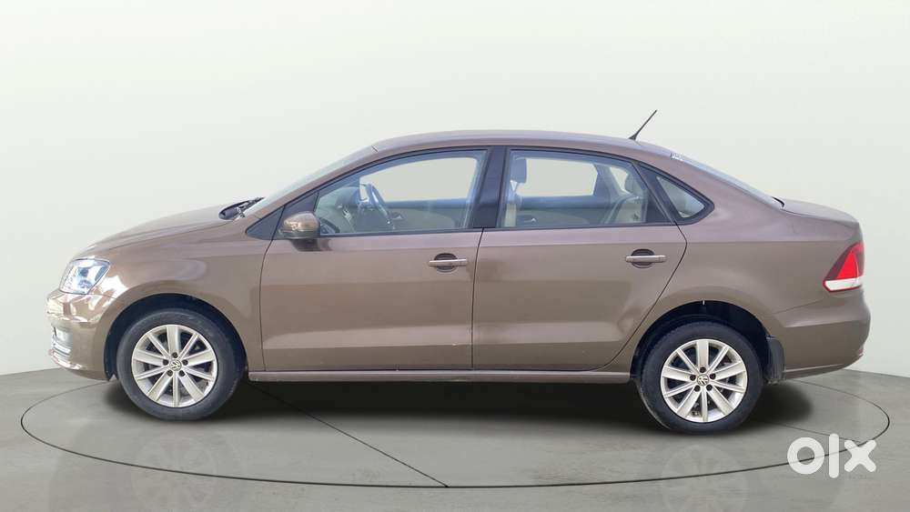Volkswagen Vento 2010-2013 Petrol Highline At, 2015, Petrol