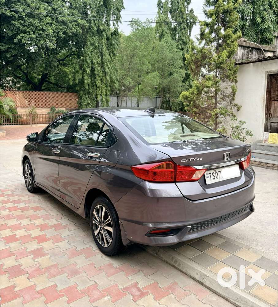 Honda City I-vtec V, 2017, Petrol