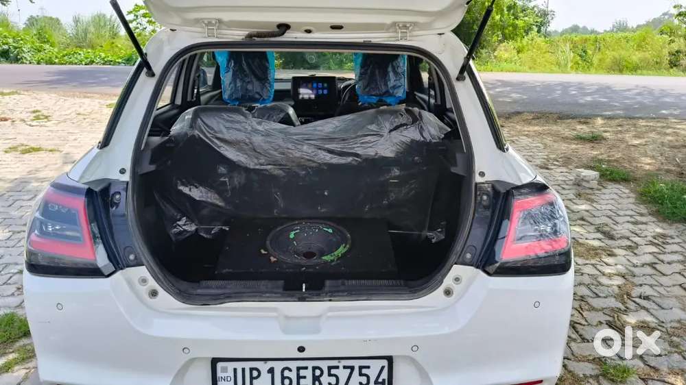 Maruti Suzuki Swift 1.3 Petrol Manual 2024
