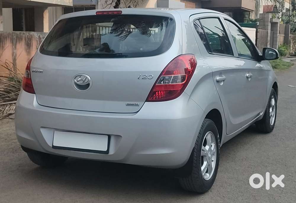 Hyundai I20 Sportz 1.2 Bs-iv, 2011, Petrol