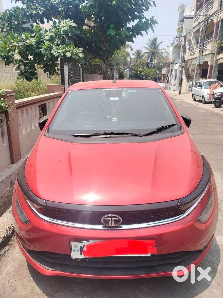Tata Altroz Petrol 2023
