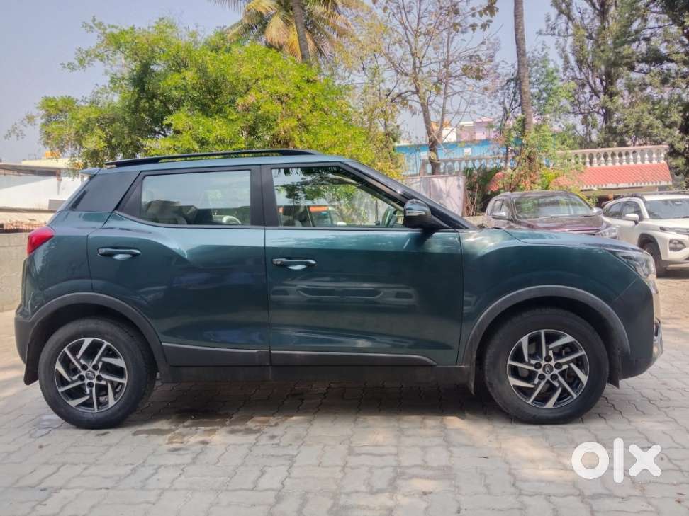 Mahindra Xuv300 W8, 2022, Petrol
