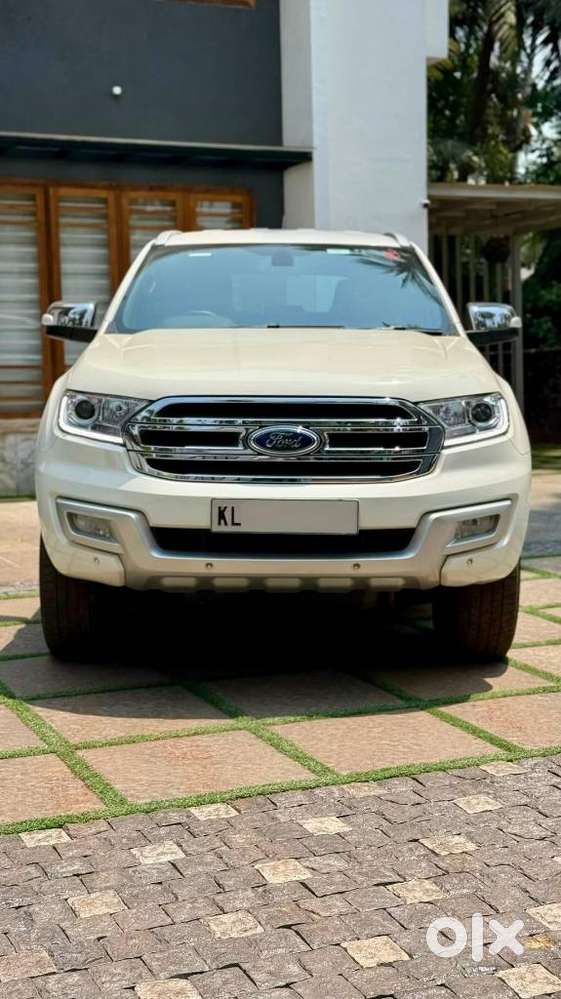 Ford Endeavour 2.2 Titanium 4x2 At, 2017, Diesel