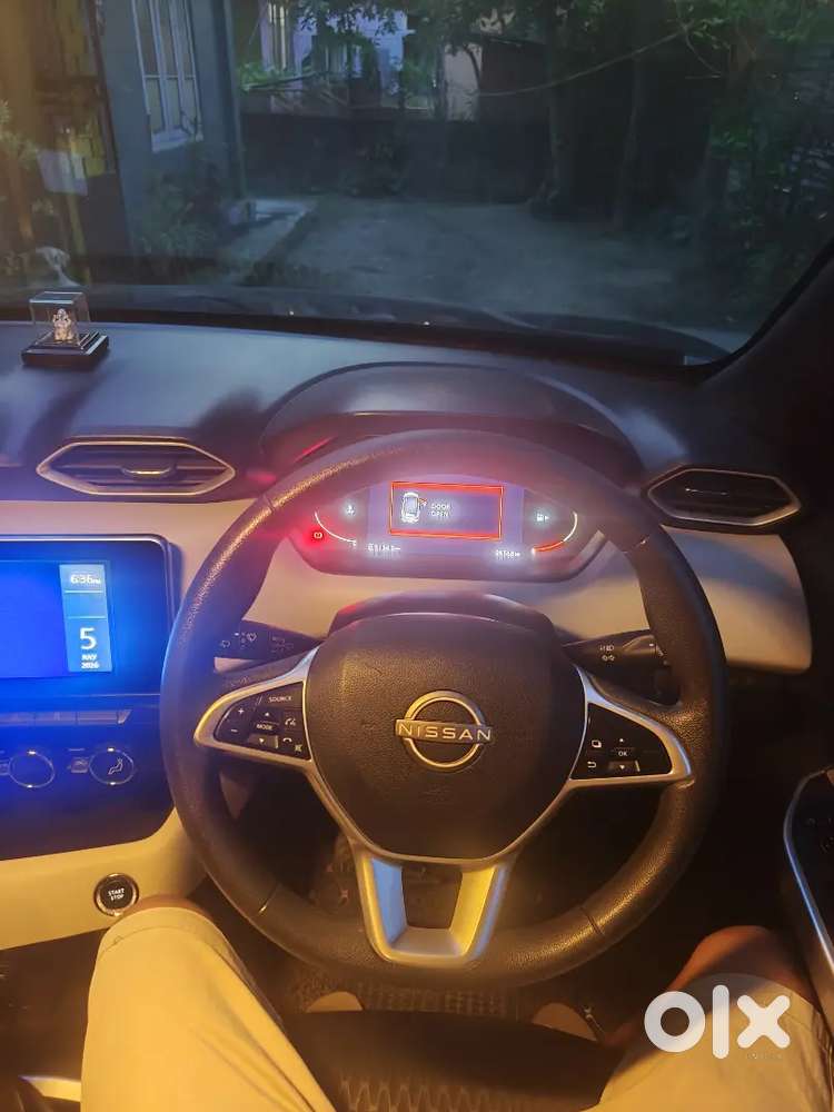 Nissan Magnite 1.0 Xv 2023 Car