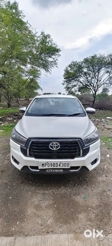 Toyota Innova Crysta 2018