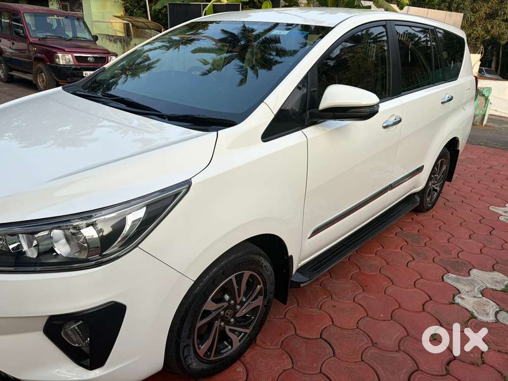 Toyota Innova Crysta [2020-ongoing] 2.4 Gx At 7 Str, 2021, Diesel