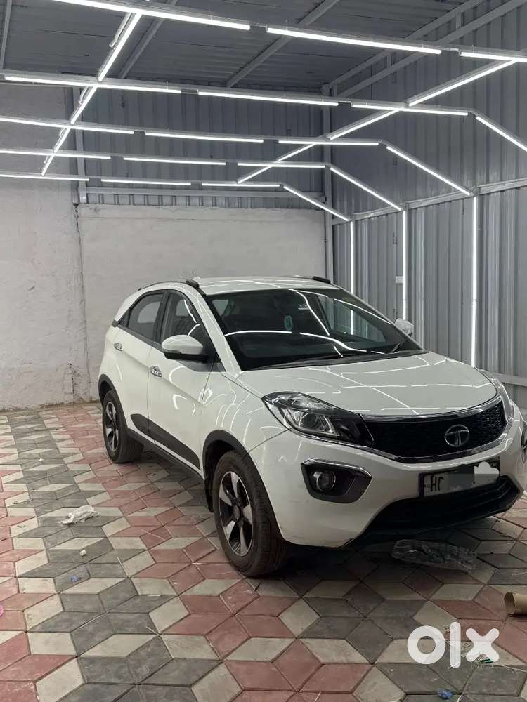 Tata Nexon 2018 Diesel 68218 Km Driven Time Pass Wale Dur Rhe
