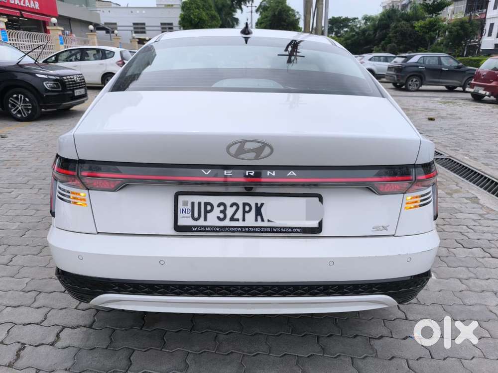 Hyundai Verna 1.5 Sx Petrol Mt, 2024, Petrol