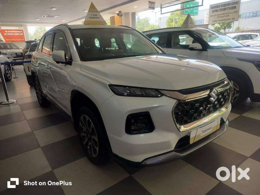 Maruti Suzuki Grand Vitara 1.5 Alpha Plus Intelligent Hybrid Ecvt, 2..
