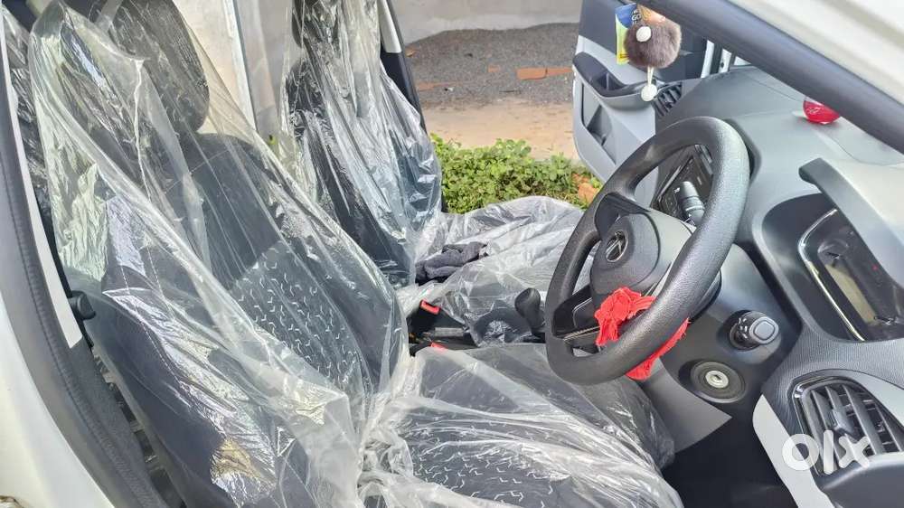 Tata Tiago Xm 2024 Model, Manual, Petrol