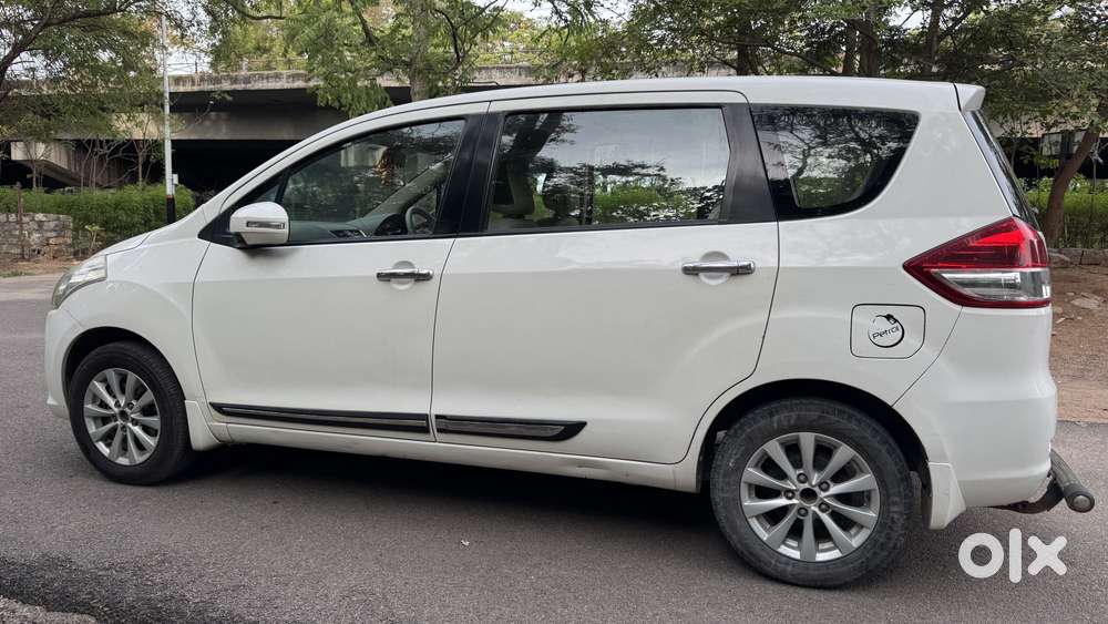 Maruti Suzuki Ertiga 1.5 Zxi, 2012, Petrol