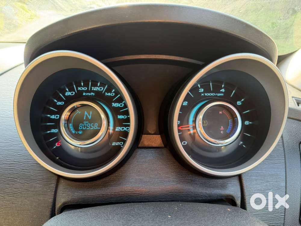 Mahindra Xuv500 2.2 W10, 2016, Diesel