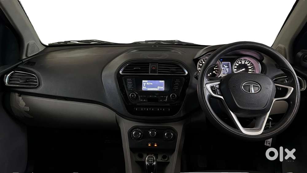 Tata Tiago 1.2 Revotron Xz, 2016, Petrol
