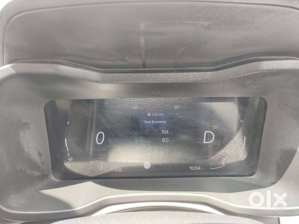 Mahindra Xuv 3xo Ax7l 1.2 Petrol At (pg), 2024, Petrol